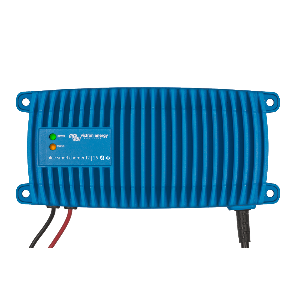 Blue Smart IP67 Charger 24/12(1) 230V CEE 7/7